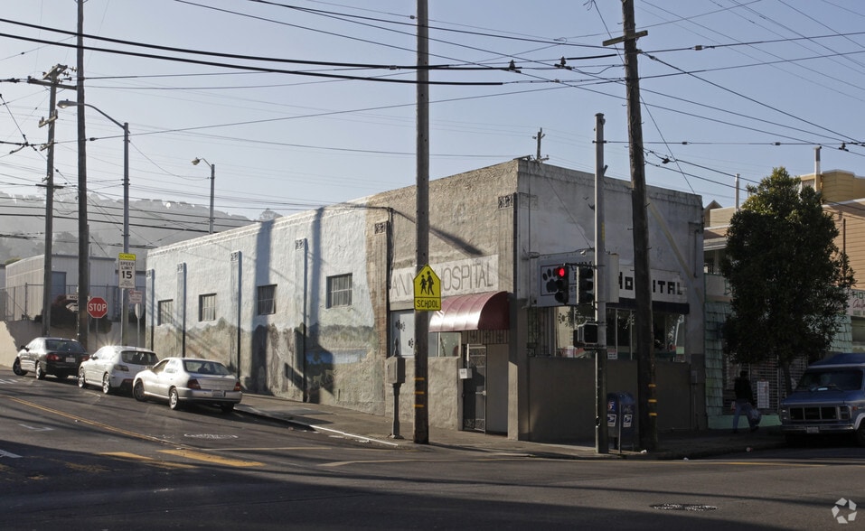 Primary Photo Of 5601 Mission St, San Francisco Veterinarian Kennel For Sale