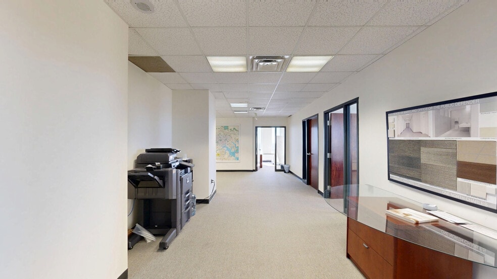 More Photos Of 1 N Charles St, Baltimore Office For Sale