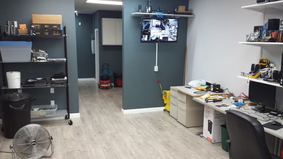 More Photos Of 1149-1163 N Tustin St, Orange General Retail For Lease