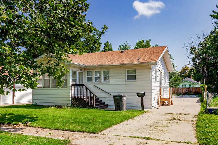 More Photos Of , Des Moines Multifamily For Sale