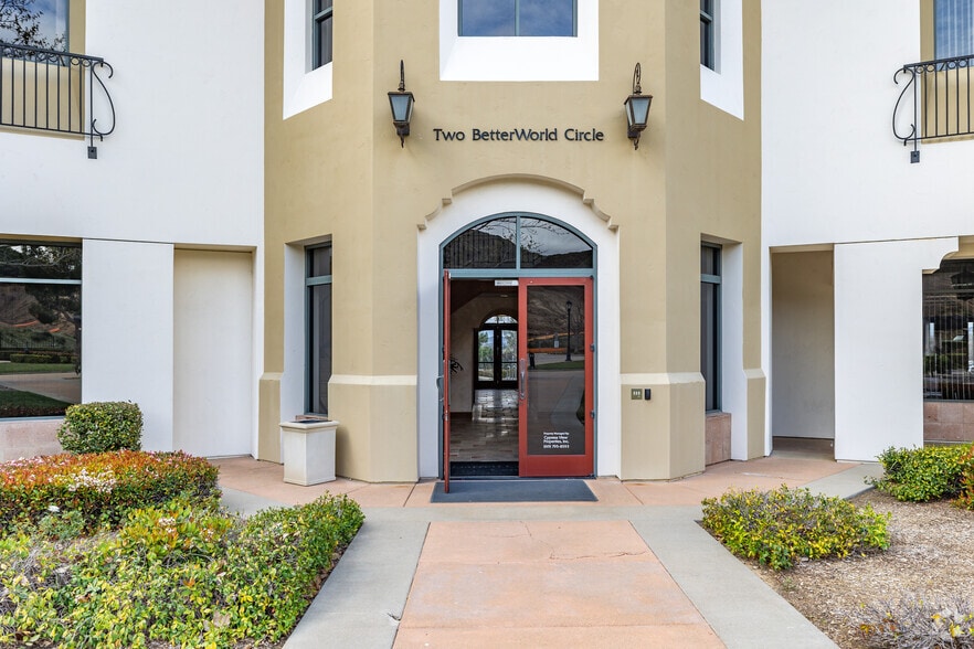 More Photos Of 1 Better World Cir, Temecula Unknown For Lease