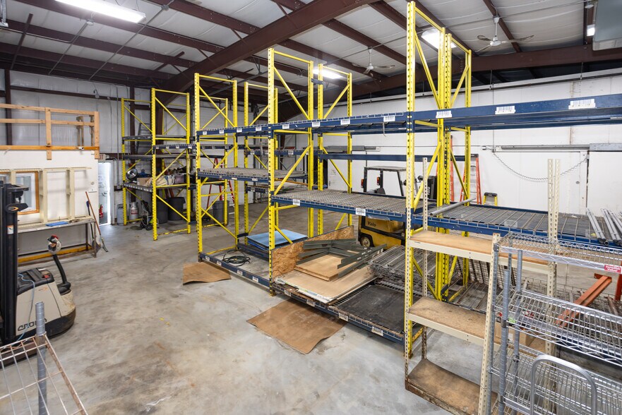 More Photos Of 1079 Aquidneck Ave, Middletown Industrial For Sale