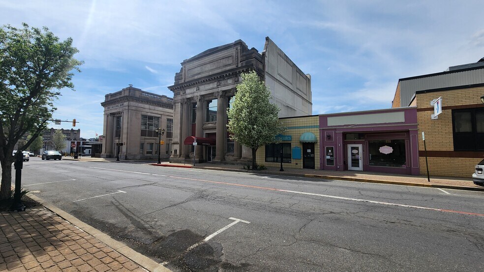 More Photos Of 2 N Main St, Pittston Office For Lease