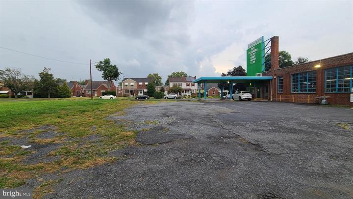 More Photos Of 3114 Hoffman St, Harrisburg Warehouse For Sale