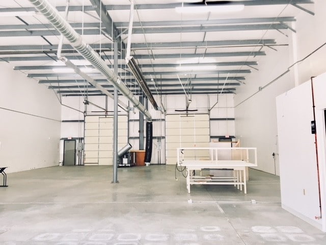 More Photos Of 332 Mountain View Dr, Johnstown Warehouse For Lease