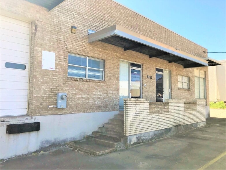 Primary Photo Of 8242-8296 Moberly Ln, Dallas Unknown For Lease