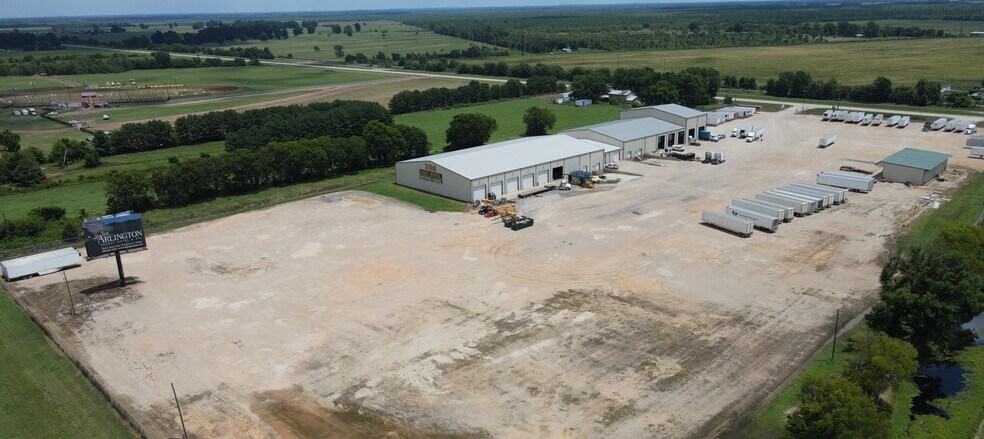 More Photos Of 10241 US-67, Texarkana Warehouse For Sale