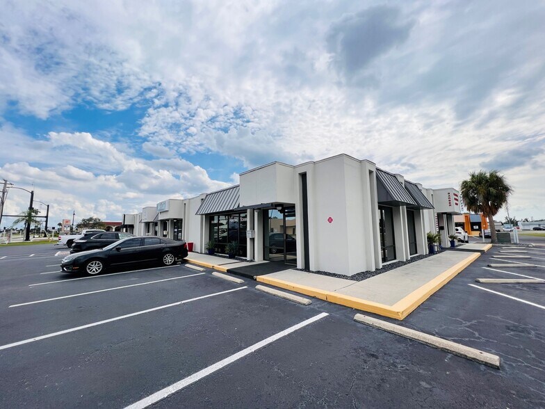 More Photos Of 21234 Olean Blvd, Port Charlotte Storefront Retail Office For Lease