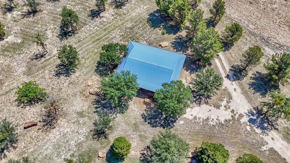 More Photos Of 2828 Interstate 20, Midland Flex For Sale