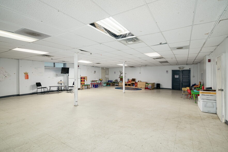 More Photos Of 5913-17 Chestnut St, Philadelphia Apartments For Lease