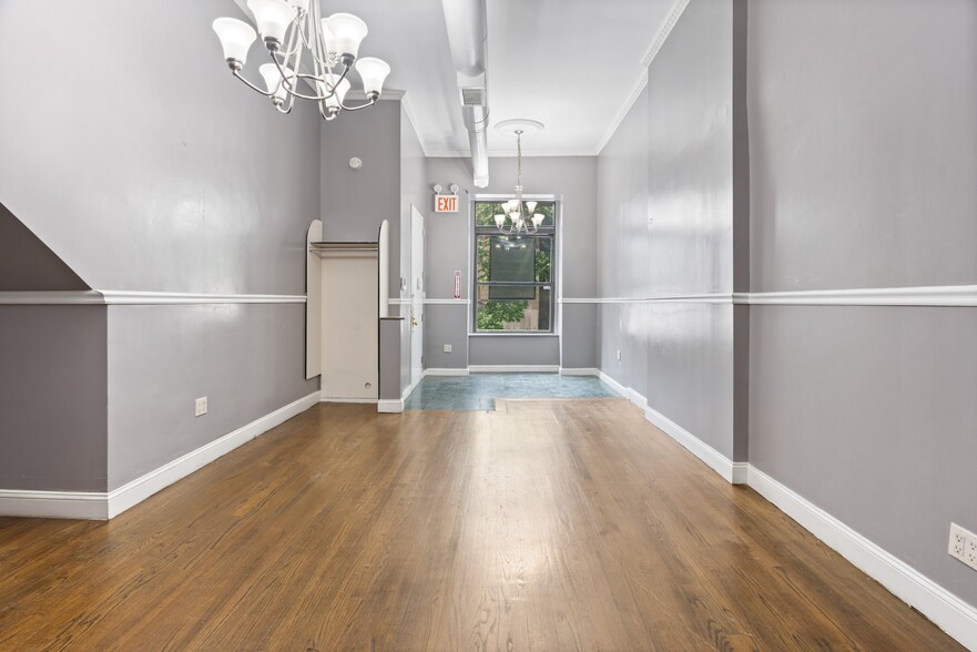 More Photos Of 133 E 39th St, New York Office Residential For Lease