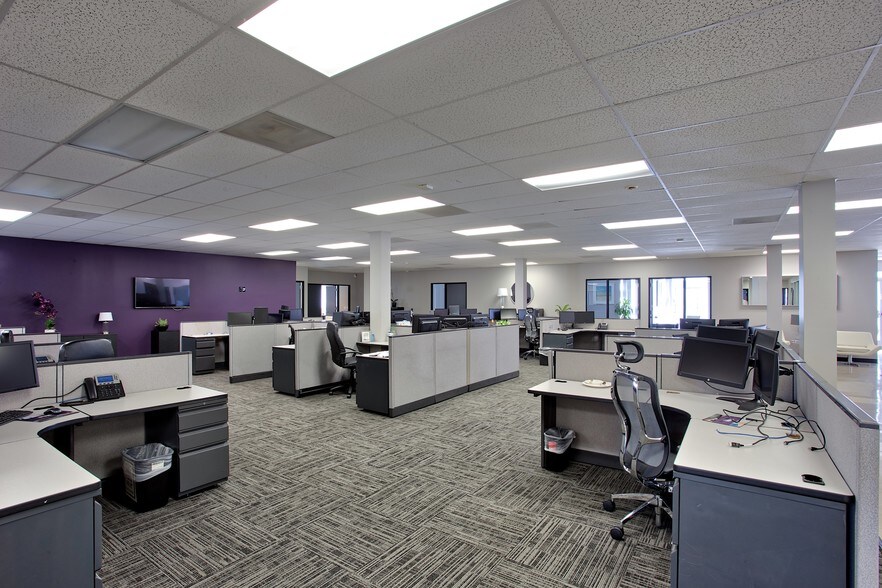 More Photos Of 19732 MacArthur Blvd, Irvine Office For Lease