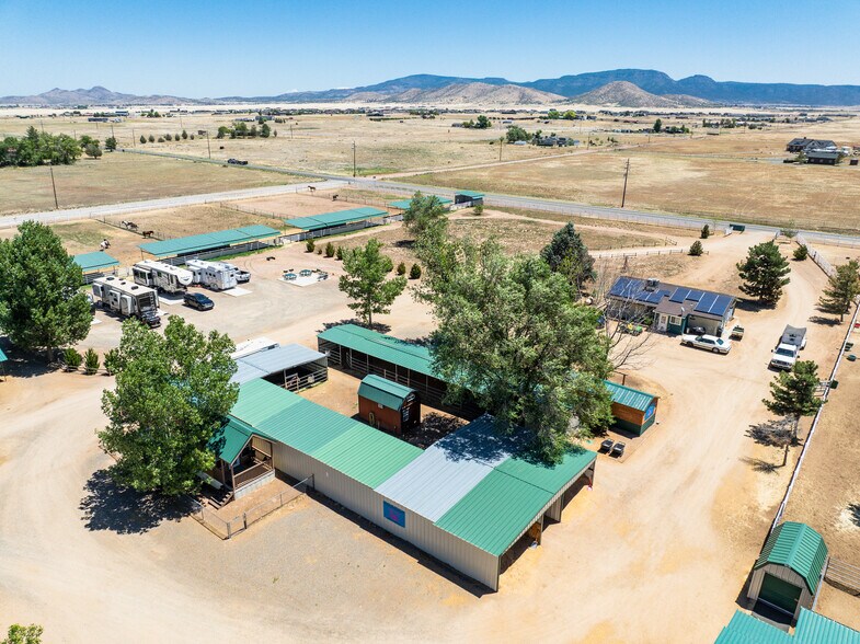 More Photos Of 7950 N Coyote Springs Rd, Prescott Valley Horse Stables For Sale