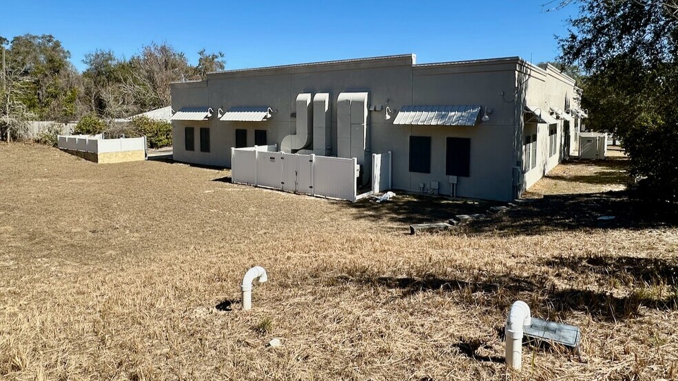 More Photos Of 3365 E Millwood Ln, Hernando Freestanding For Sale