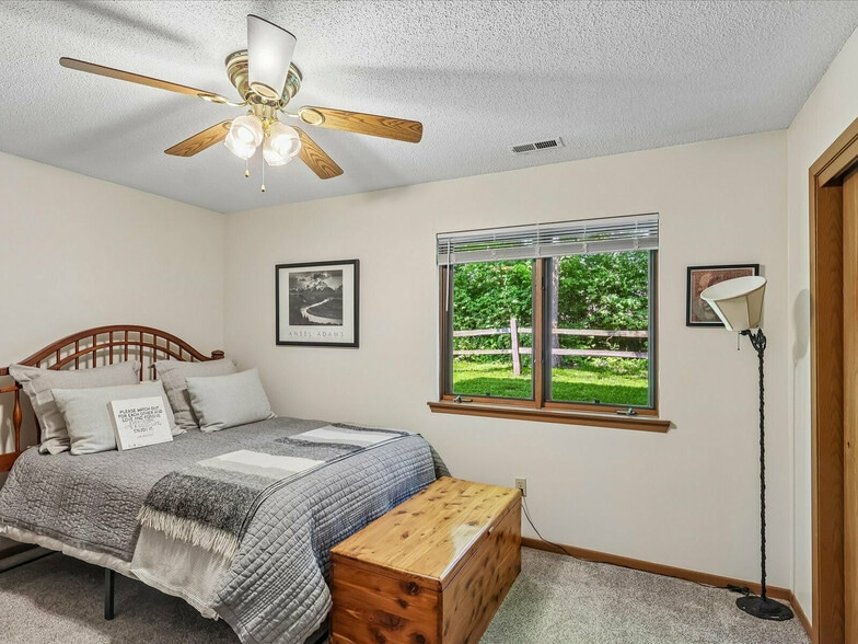 More Photos Of 1620 Vine St, West Des Moines Apartments For Sale