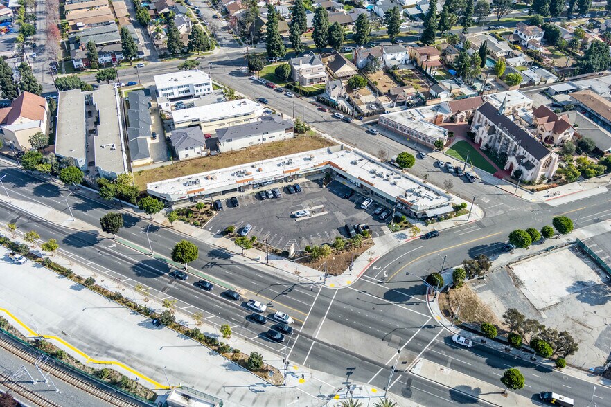 More Photos Of 400-424 E Florence Ave, Inglewood General Retail For Sale