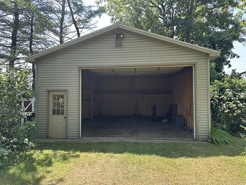 More Photos Of 2120 3rd st, Niles Industrial For Sale