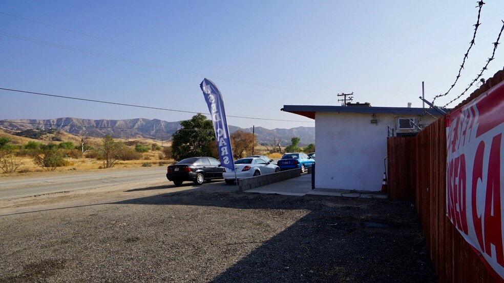More Photos Of 29753-29757 Bouquet Canyon Rd, Santa Clarita Auto Dealership For Sale