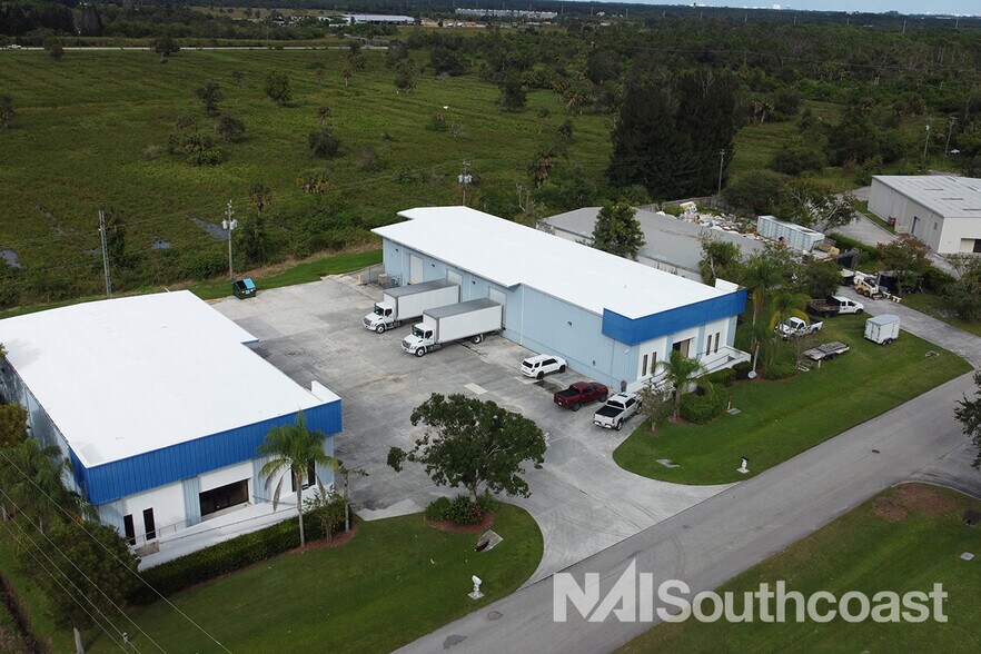 More Photos Of 7328 Commercial Cir, Fort Pierce Unknown For Lease