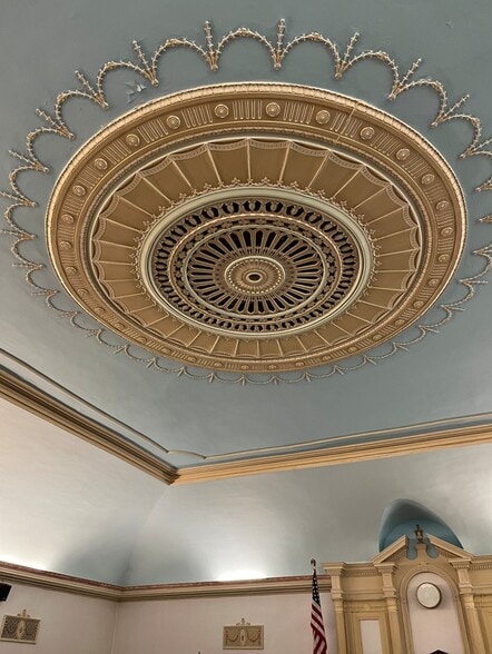 More Photos Of 170 Main St, Madison Lodge Meeting Hall For Sale