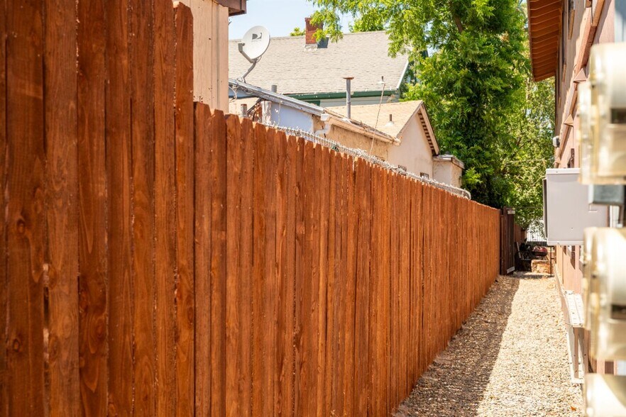 More Photos Of 2944 Del Paso Blvd, Sacramento Apartments For Sale
