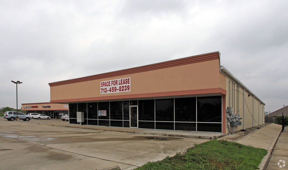 More Photos Of 13442 Bellaire Blvd, Houston Unknown For Lease