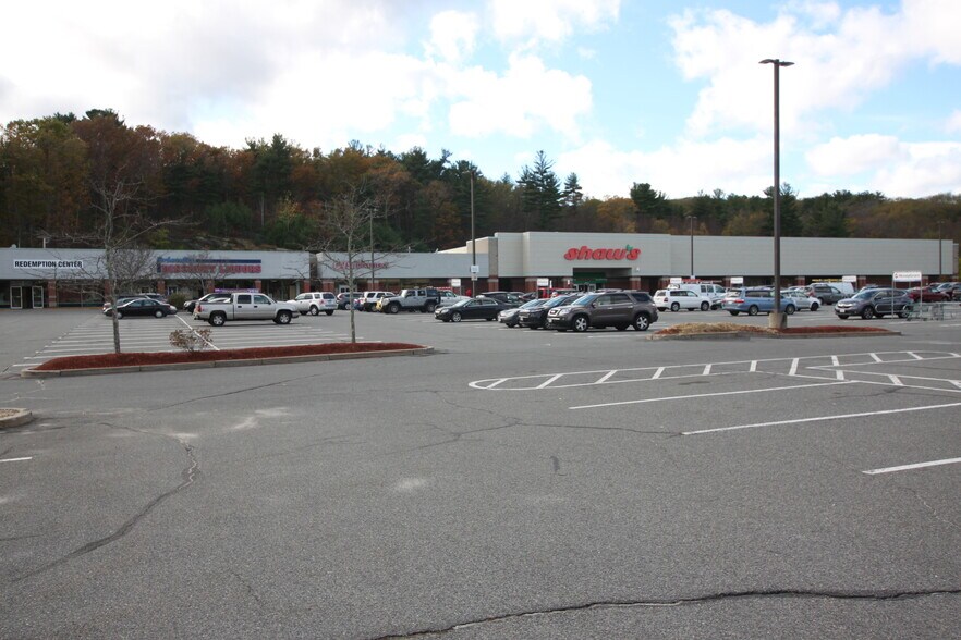 More Photos Of 1161-1227 Providence Rd, Whitinsville Unknown For Lease