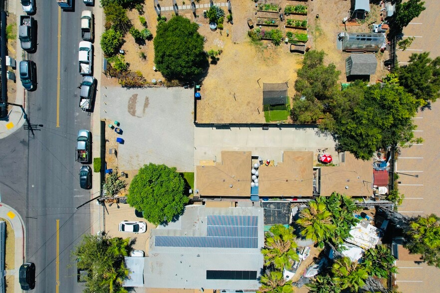 More Photos Of 4540-44 Ocean View Blvd, San Diego Apartments For Sale