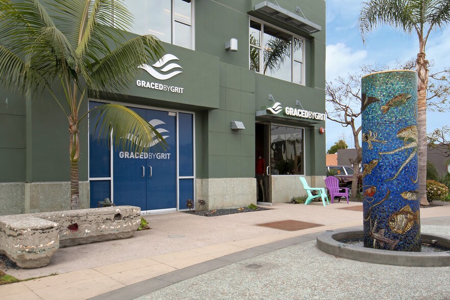 More Photos Of 153 N Highway 101, Solana Beach Storefront Retail Office For Lease