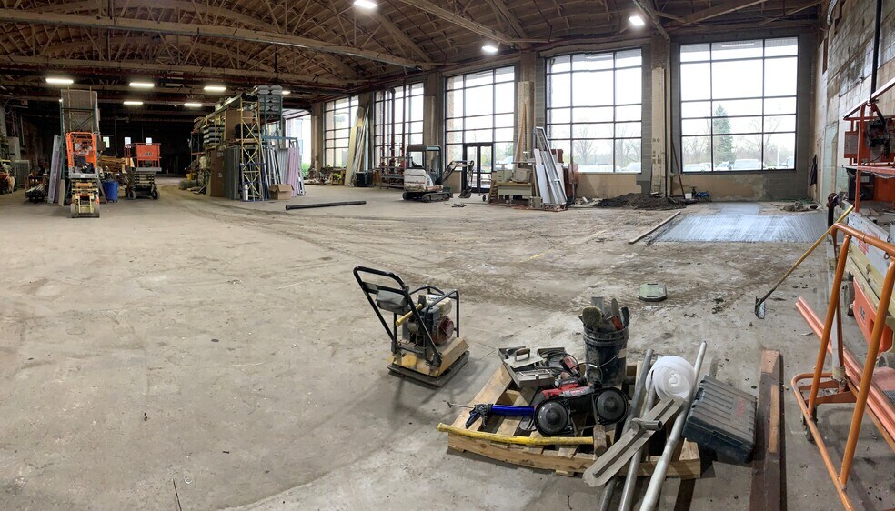 More Photos Of 5505 123rd St W, Savage Manufacturing For Lease