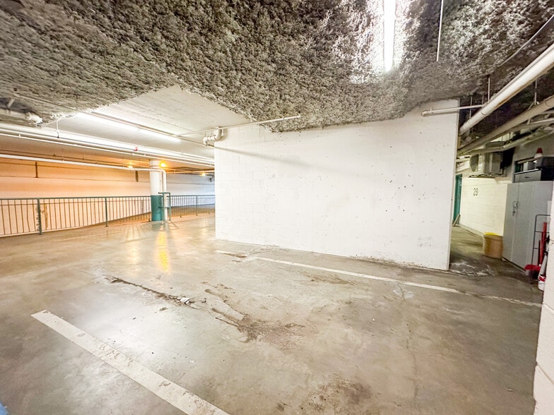 More Photos Of 3291 Dunbar St, Vancouver Apartments For Sale