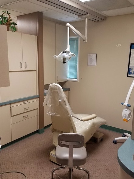 More Photos Of 1041 McKeever Ave, Hayward Medical For Sale