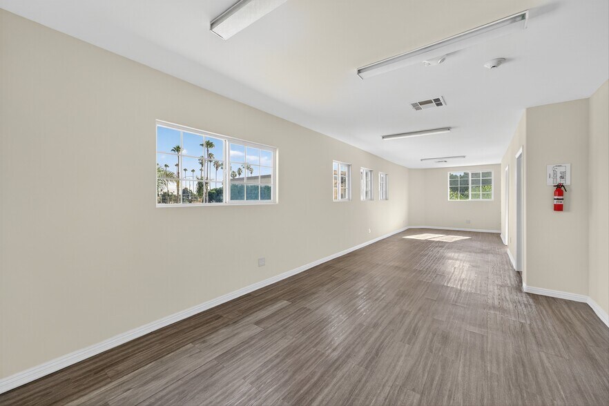 More Photos Of 447 N Prairie Ave, Inglewood Medical For Lease