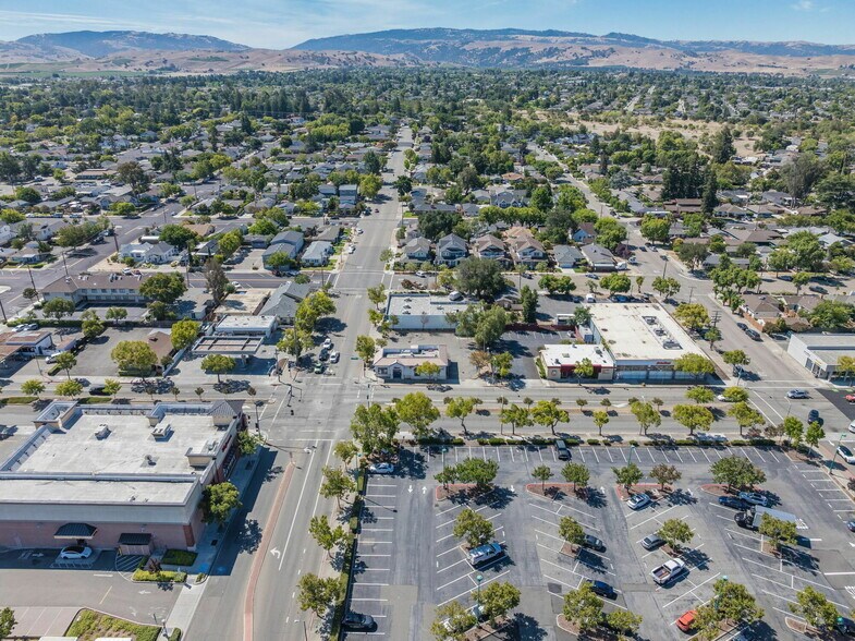 More Photos Of 1593 1st St, Livermore Fast Food For Lease