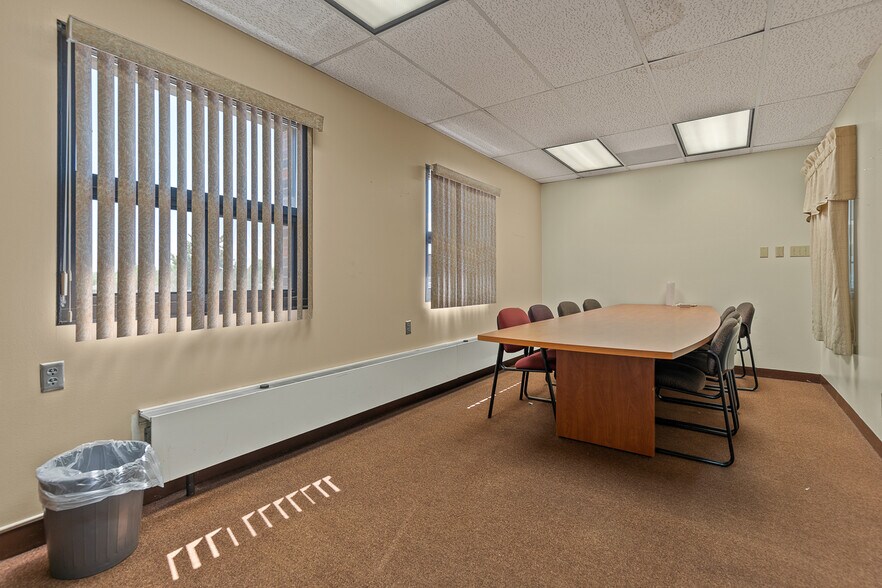 More Photos Of 725 N Lacrosse St, Rapid City Medical For Sale