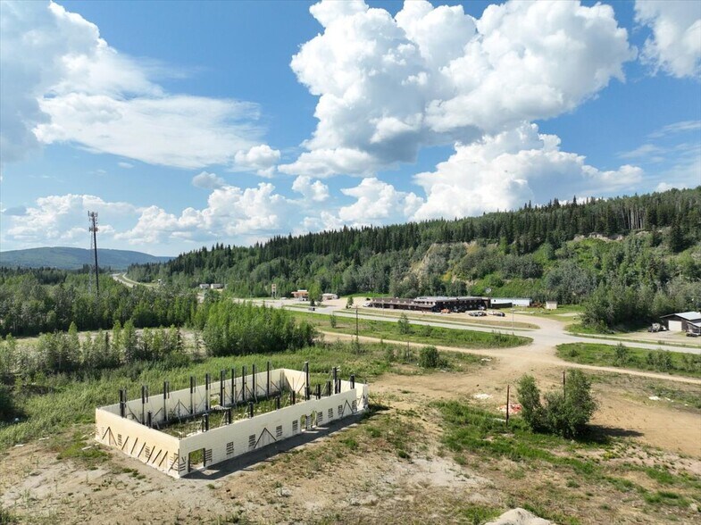 More Photos Of 2999 Parks Hwy, Fairbanks Service Station For Sale