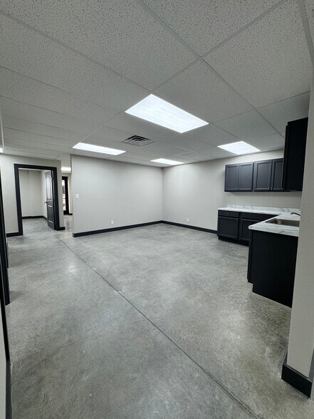 More Photos Of 4513 County Rd 128, Midland Industrial For Lease