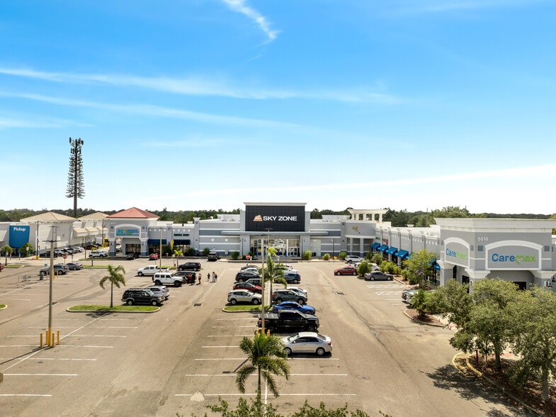 More Photos Of 8010 W Colonial Dr, Orlando Freestanding For Sale