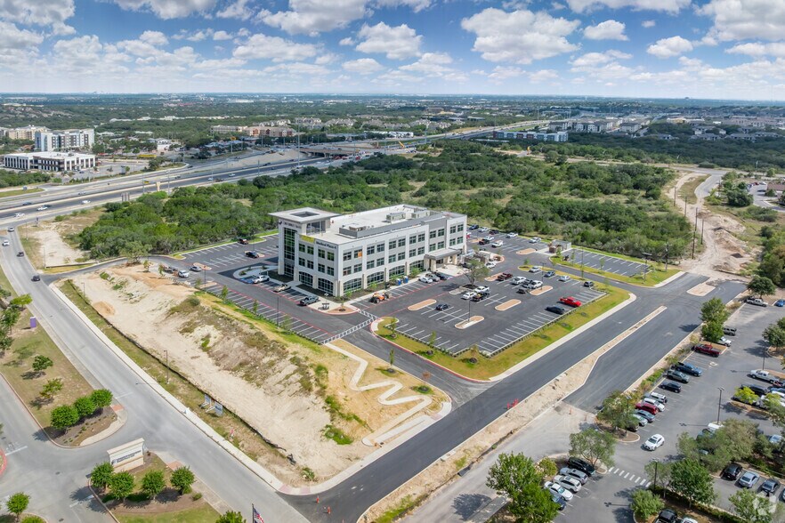 More Photos Of 11123 Christus Hills, San Antonio Medical For Lease