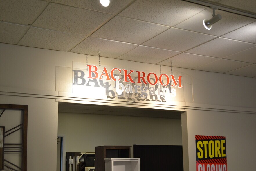 More Photos Of 126 State Road 60 W, Lake Wales Freestanding For Sale