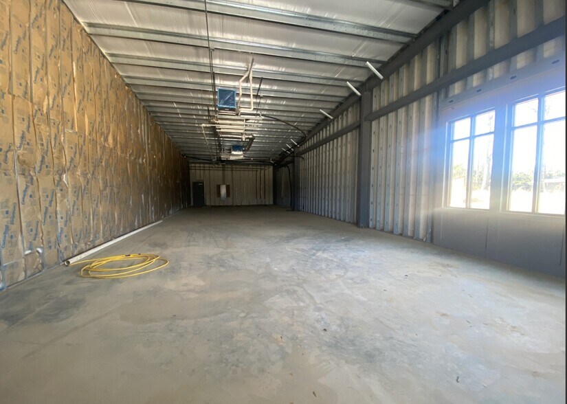 More Photos Of 787 US-49 Hwy, Flora Drugstore For Lease