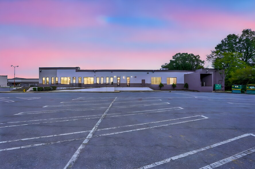 Primary Photo Of 21800 N Shangri La Dr, Lexington Park Unknown For Lease