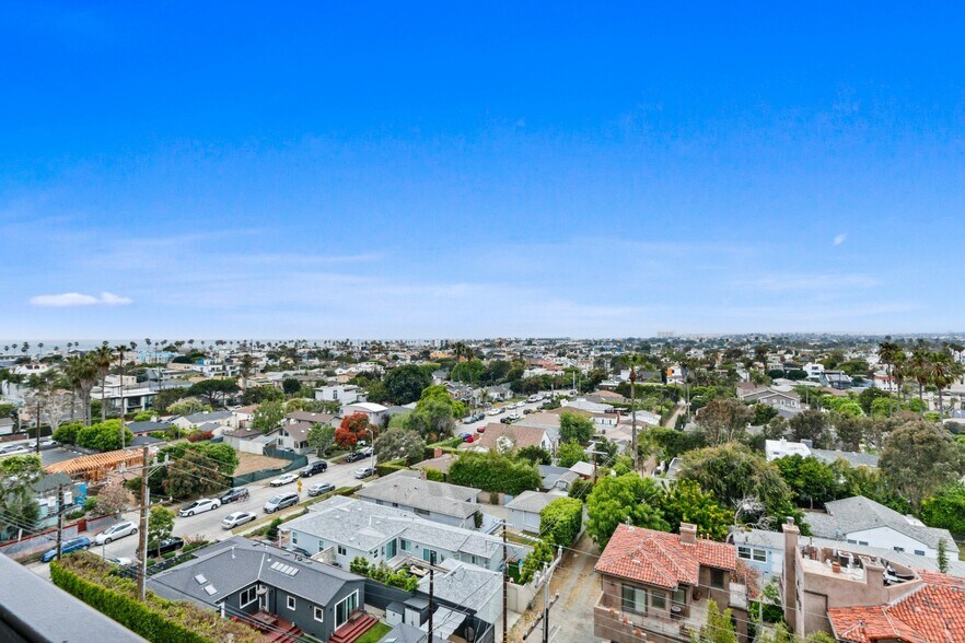 More Photos Of 415-425 Washington Blvd, Marina del Rey Apartments For Lease