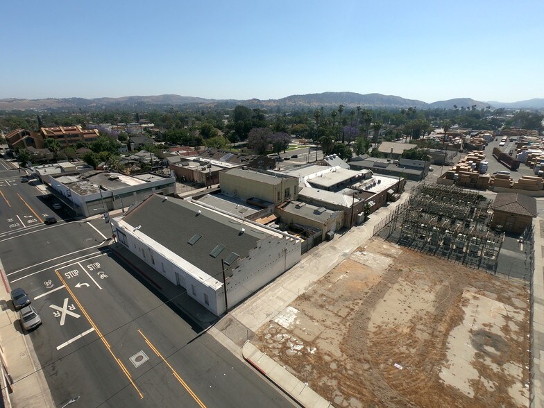 More Photos Of 501 W 2nd St, Pomona Warehouse For Sale
