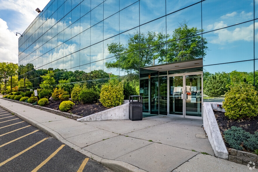 More Photos Of 5218 Atlantic Ave, Mays Landing Office For Lease