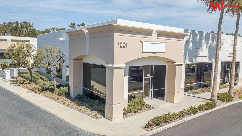 More Photos Of 1221 Puerta Del Sol, San Clemente Warehouse For Lease
