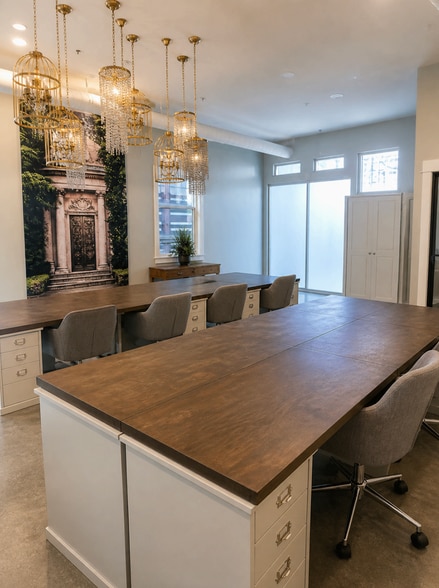 More Photos Of 1050 Neon Forest Cir, Longmont Office Residential For Lease