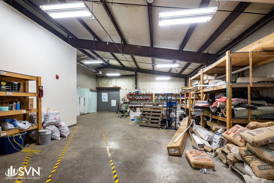 More Photos Of 700 E Loudon Ave, Lexington Manufacturing For Sale
