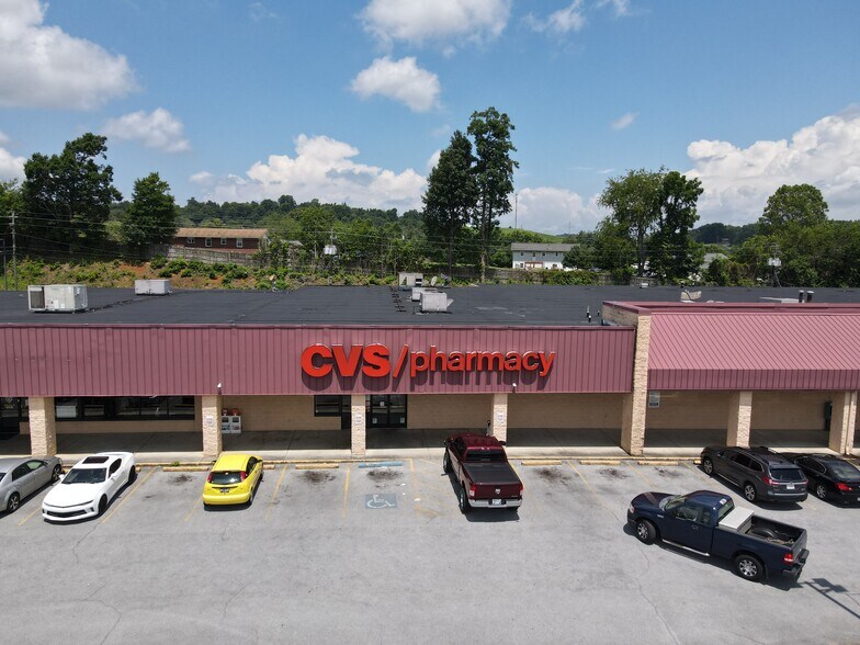 More Photos Of 5674 Highway 11 E, Piney Flats Unknown For Lease