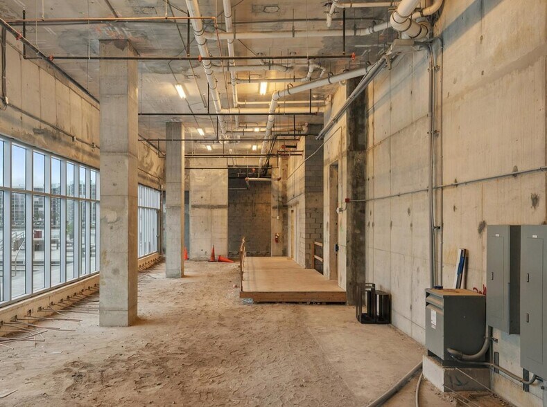 More Photos Of 4010 S Ocean Dr, Hollywood Hotel For Lease